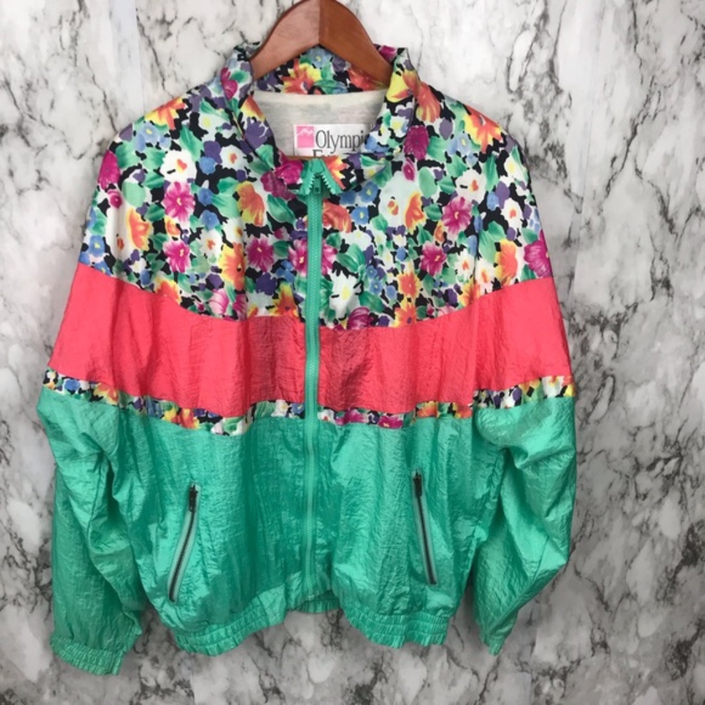 Vintage 80s and 90s Windbreaker Jacket Size Medium